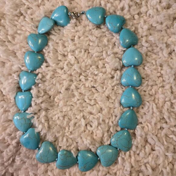 Turquoise Heart Stone Necklace - Picture 3 of 5